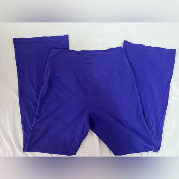 TNA Leggings - Picture 3 of 5